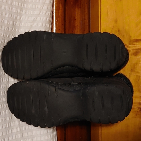 Wanderlust Women's Black ankle boot size 9 - Picture 5 of 8